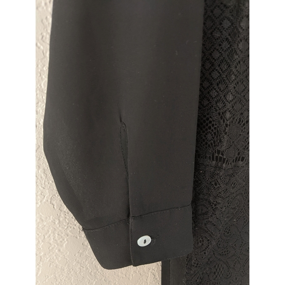 Romeo & Juliet Couture Tunic Button Up Top - Picture 7 of 7